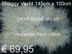 SHAGGY DIKKE BOEREN RUIGE SCHAPENVACHT >klik 3x op foto< LEES TEKST (No.24)