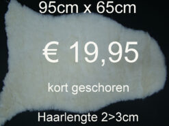 Schapenvacht schapenvel schapenhuid > klik 3x op de foto (Diversen No.81)